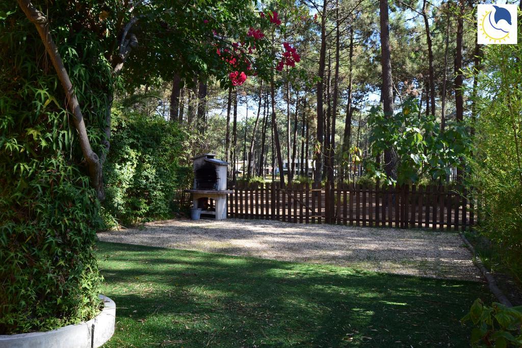 Dolphin Aroeira Beach Villa Charneca  Eksteriør bilde